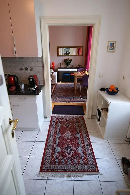 Gemuetliche Wohnung Nahe Zentrum Vienna Apartment